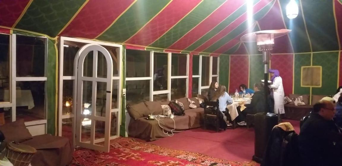 Merzouga Buitenkant foto