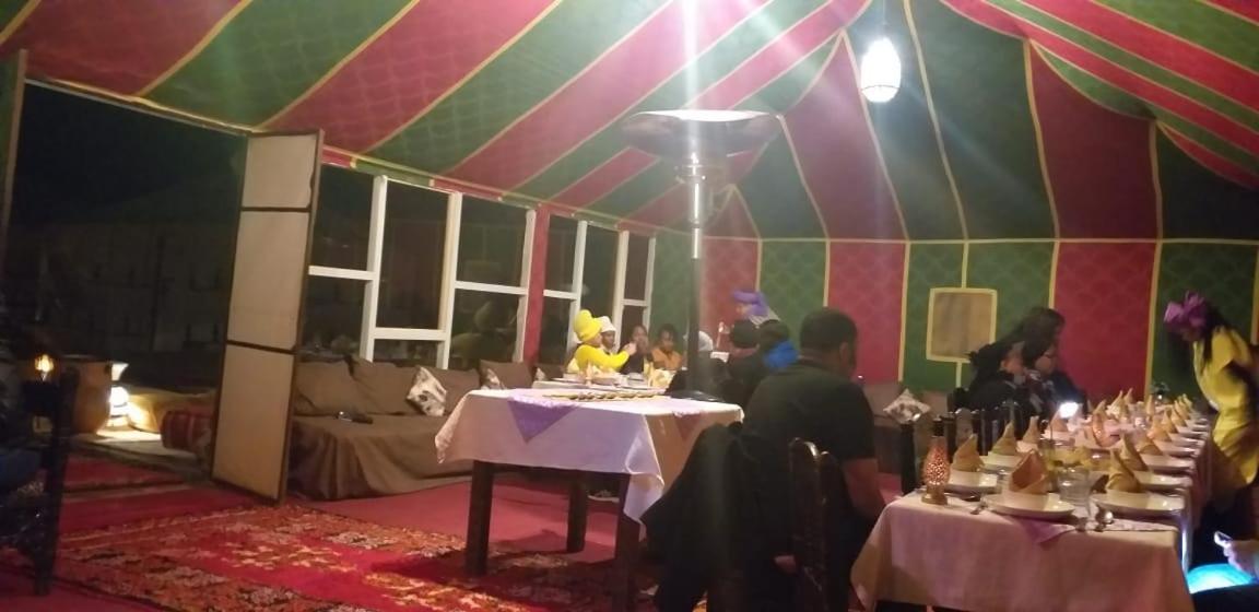 Merzouga Buitenkant foto