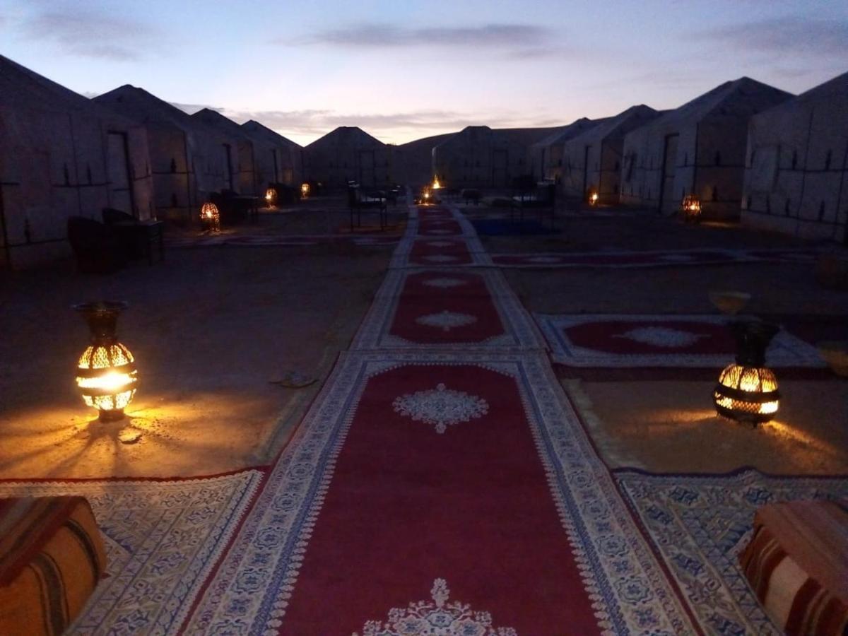 Merzouga Buitenkant foto
