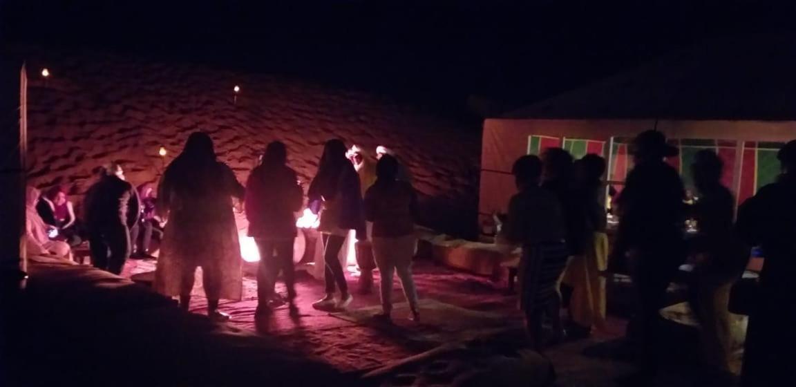 Merzouga Buitenkant foto