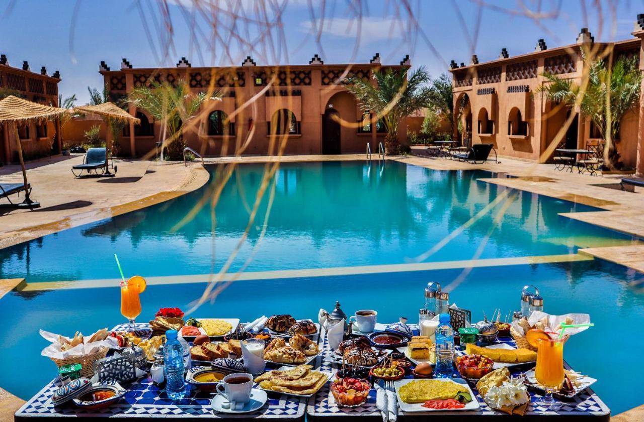 Merzouga Buitenkant foto