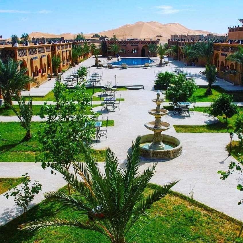 Merzouga Buitenkant foto